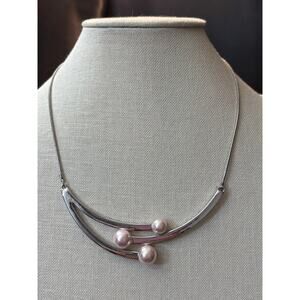White House Black Market Silver Tone Pearl Collar Necklace NWT 14” + 1”